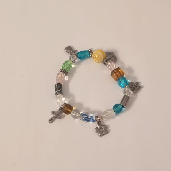 555 Multicolor Glass Beaded Silver Hearts Cross Butterfly Flower Charms Bracelet - Picture 3 of 4